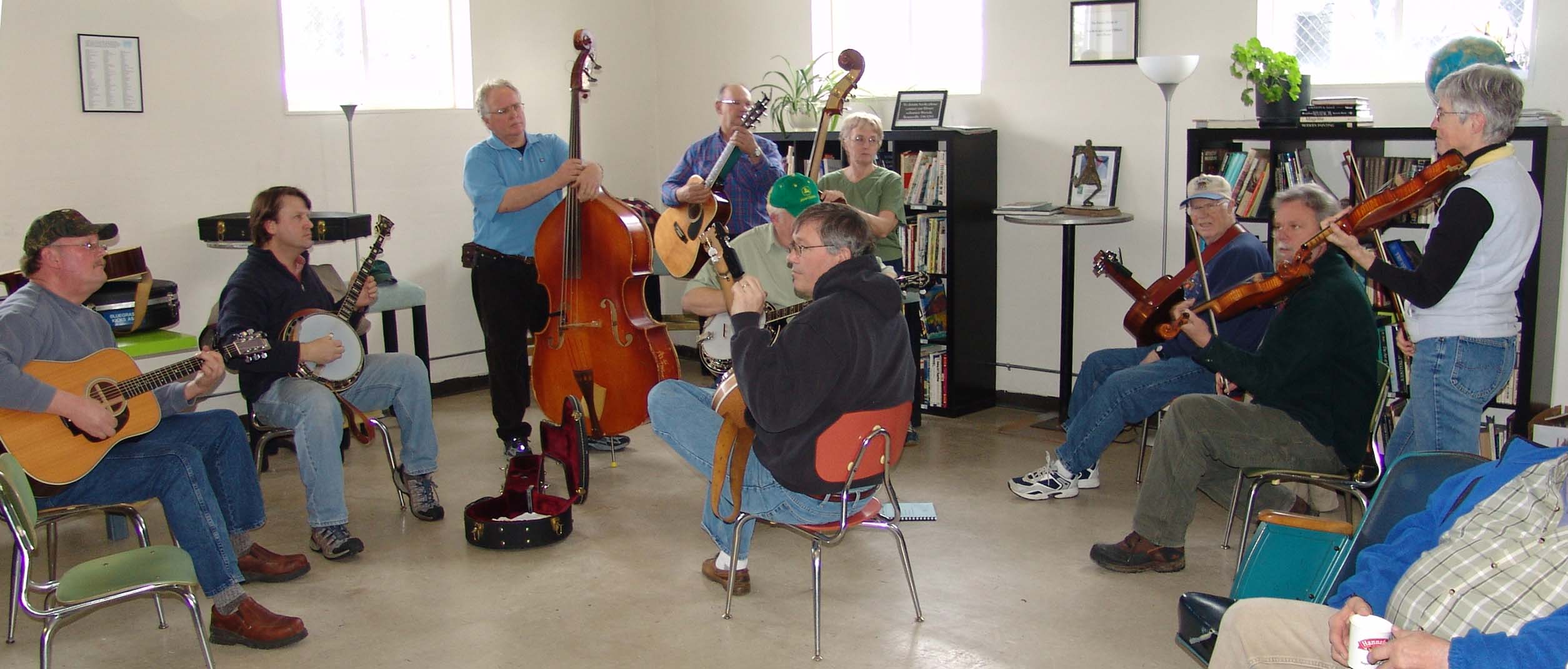 ten music makers in a circle jam